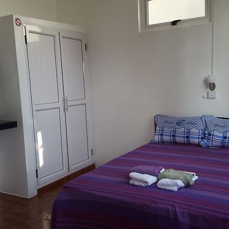 Chez Johnny - Blue Bay Hotel ภายนอก รูปภาพ